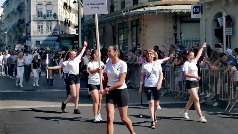 Sports associations, obliged by the Paris 2024 Olympic Games, opened the July 14 parade in Béziers