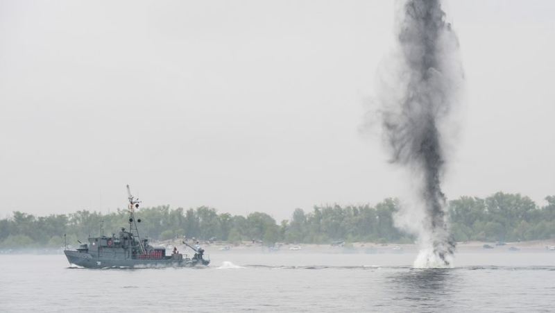 War in Ukraine: 300 ships, 20,000 sailors... what are the major exercises launched by Russia this Tuesday ?