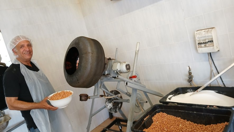 De la confection des chouchous à la plage, plongée dans les coulisses de l'atelier biterrois