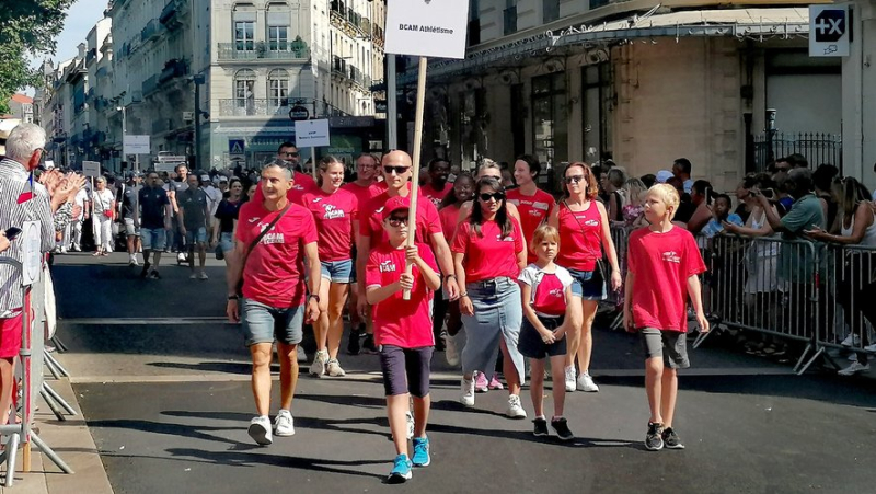 Sports associations, obliged by the Paris 2024 Olympic Games, opened the July 14 parade in Béziers