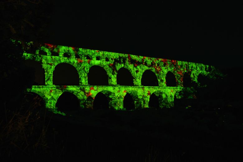 Concert Candlelight, spectacle son et lumière... : une soirée d’été au Pont du Gard entre bougies et magie