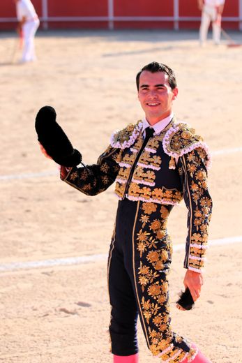 The greatest vintage of the Feria de Boujan for act VIII of “toros y campo”
