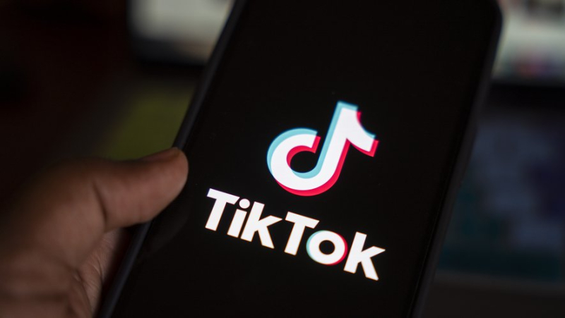 Nearly 600 illegal transactions: she steals 276,000 euros from her church to offer gifts to her favorite influencers on TikTok