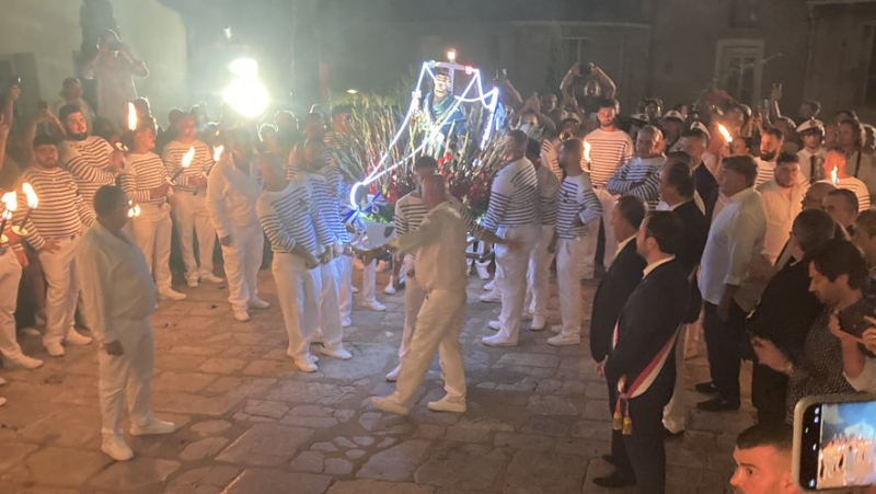 Foule et ferveur pour la procession de Saint-Pierre vers la Décanale de Sète