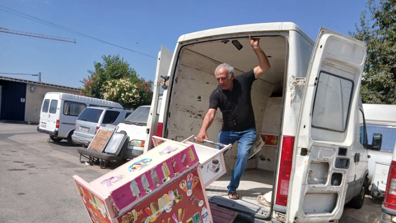 De la confection des chouchous à la plage, plongée dans les coulisses de l'atelier biterrois