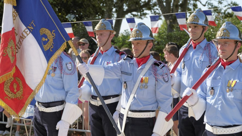 IN IMAGES, IN PICTURES. Relive the traditional taking of arms at Peyrou which opened the July 14 festivities in Montpellier