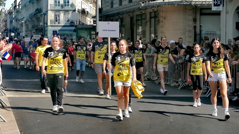 Sports associations, obliged by the Paris 2024 Olympic Games, opened the July 14 parade in Béziers