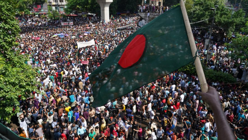 "She fled the country": swept away by an unprecedented protest movement, Bangladeshi Prime Minister Sheikh Hasina resigns