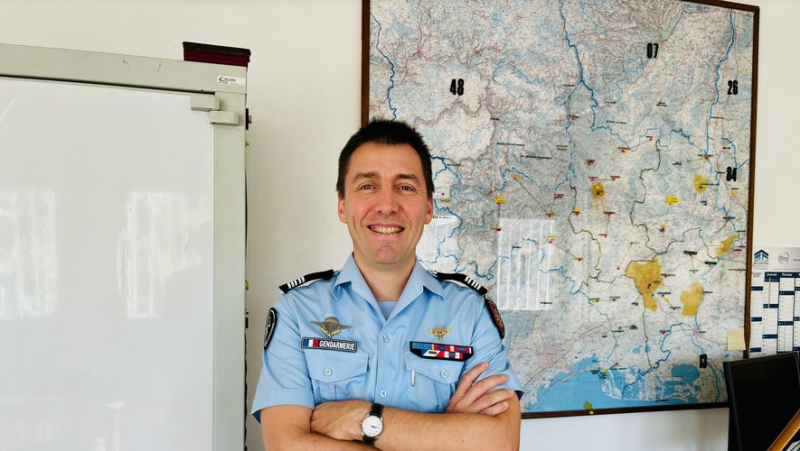 Colonel Casso, new group commander of the Gard gendarmerie