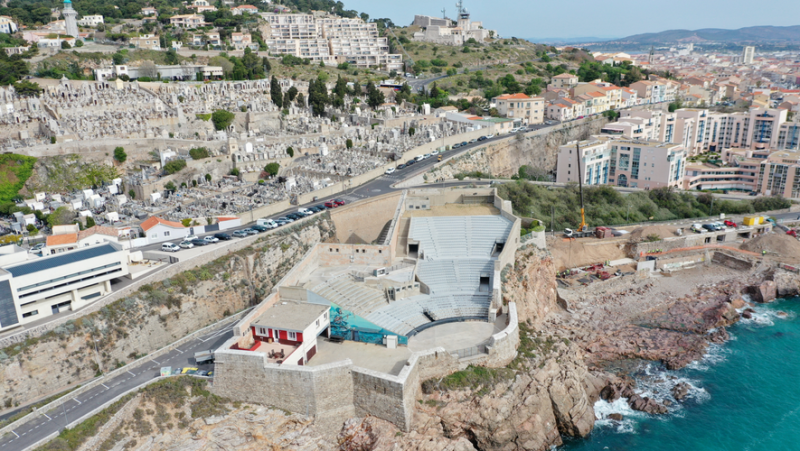 A destroyed fort that became a hospice, before welcoming Claude François and Ray Charles: the crazy story of the Théâtre de la Mer in Sète