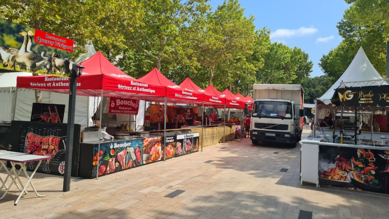 Béziers Fair 2024: Already a lot of red and white to dress the Alleys