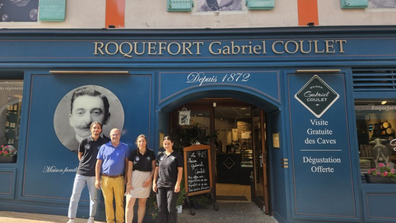 In Roquefort-sur-Soulzon, the Gabriel Coulet house has been perpetuating the legend of the king of cheeses for five generations