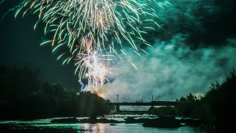 "On est à l'écoute des gens" : feu d’artifice, voitures de collection et stars des années 80 pour célébrer le 15 août à Alès.