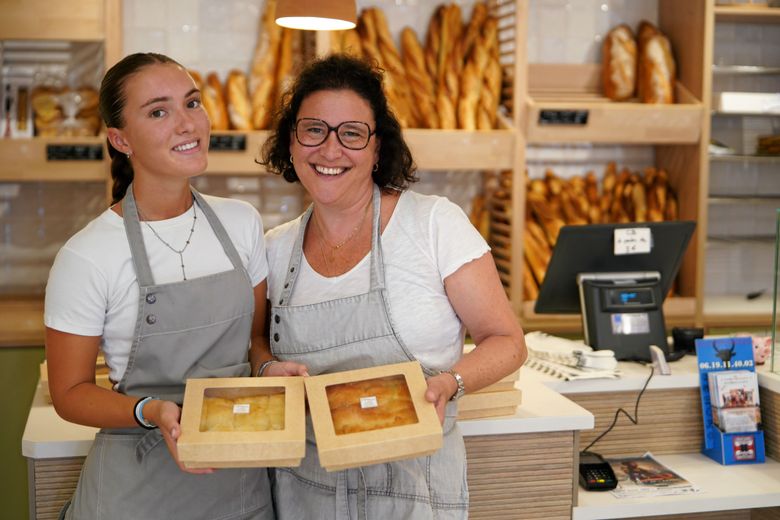 We tested for you: salty or sweet, fougasse with grattons and Aigues-Mortes