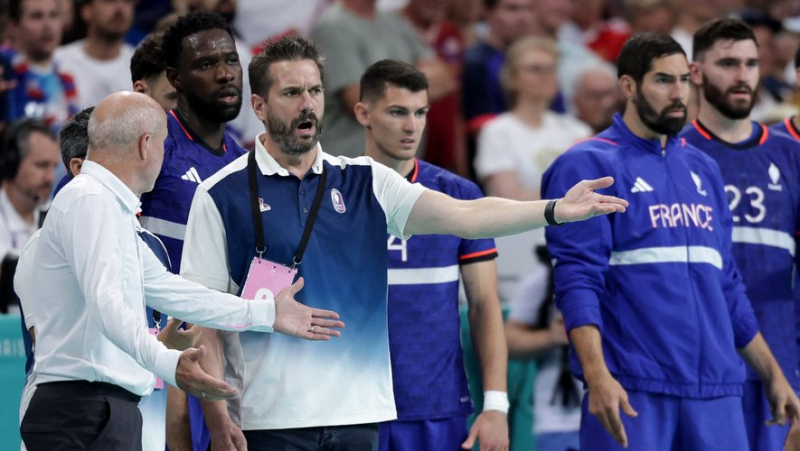 VIDEO. "Listen to me! Calm down": Gille ignored, Mem speaks before his blunder... the catastrophic timeout of the Blues of handball