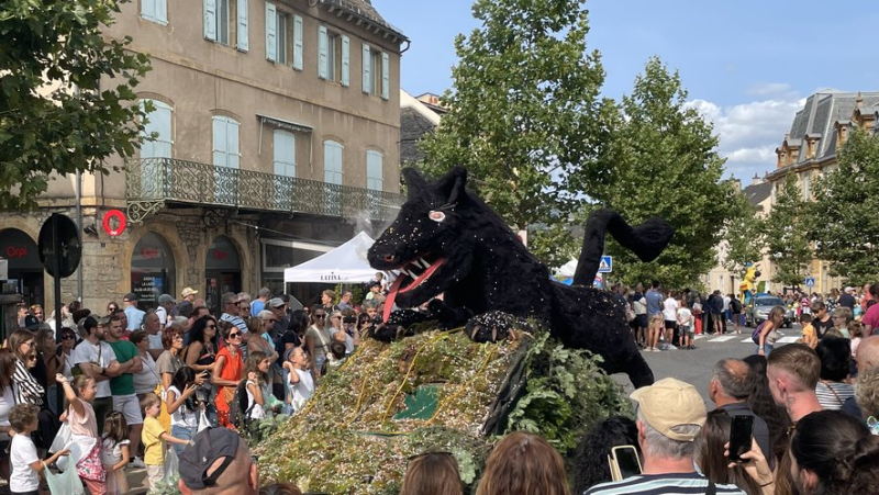 Les Grandes Fêtes de Mende apportent de la joie et de la couleur dans les rues de la ville