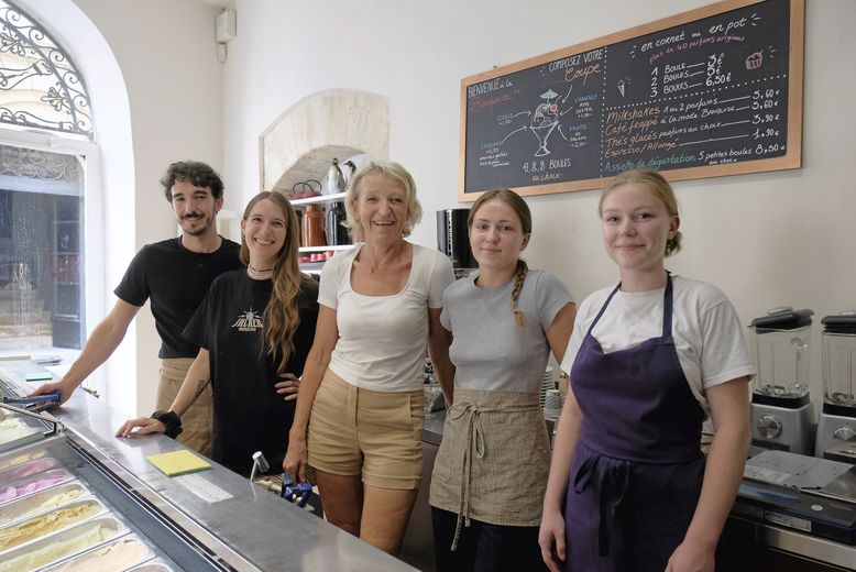 Pistachio ice cream, orange basil or even fougasse from Aigues-Mortes… we go to meet these frozen dessert artisans in Montpellier