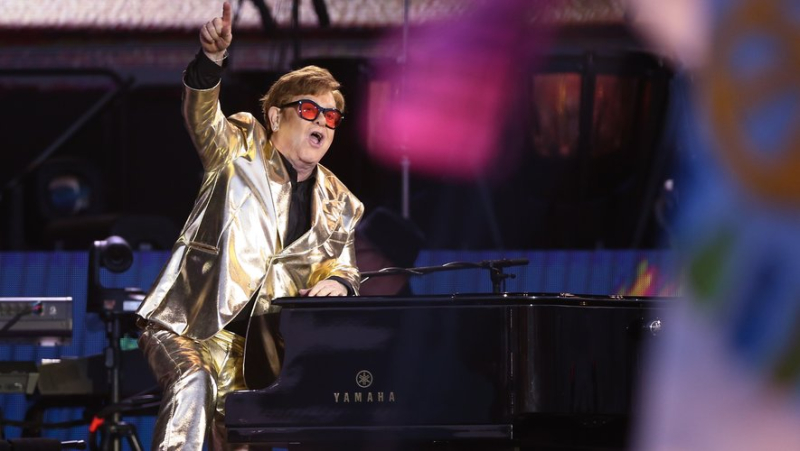 "Le processus de guérison est long" : Elton John révèle avoir souffert d’une grave infection à l’oeil, qui limite sa vision