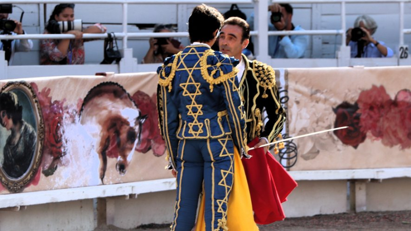 Arles Fair: Legendary Enrique Ponce&#39;s Successful Farewell in Triumph with Castella