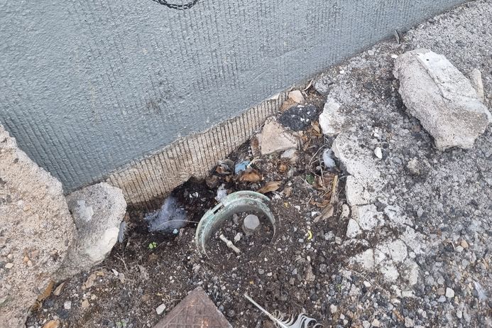 Water leak, flying loads, cockroaches, rats, the nightmare of the residents of the Métairies residence in Sète