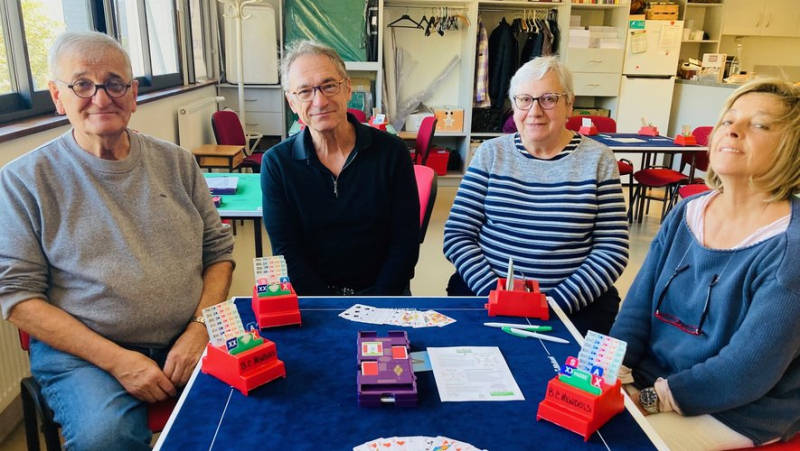 Au club de bridge de Mende, on fait monter les enchères avec de sacrés atouts autour de la table