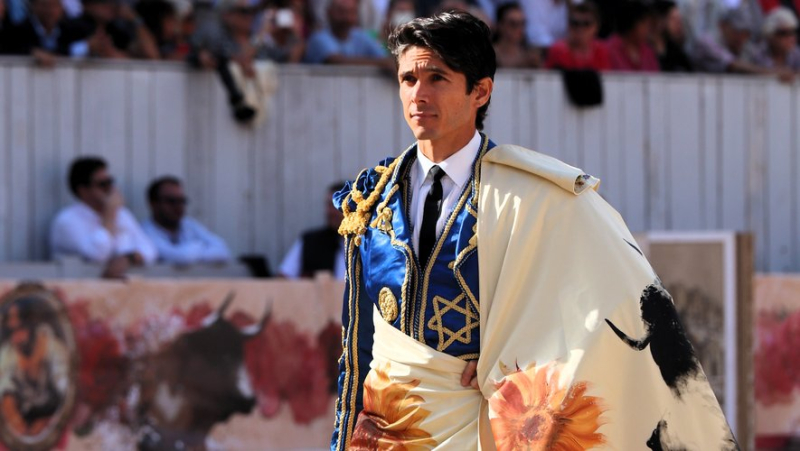 Arles Fair: Legendary Enrique Ponce&#39;s Successful Farewell in Triumph with Castella