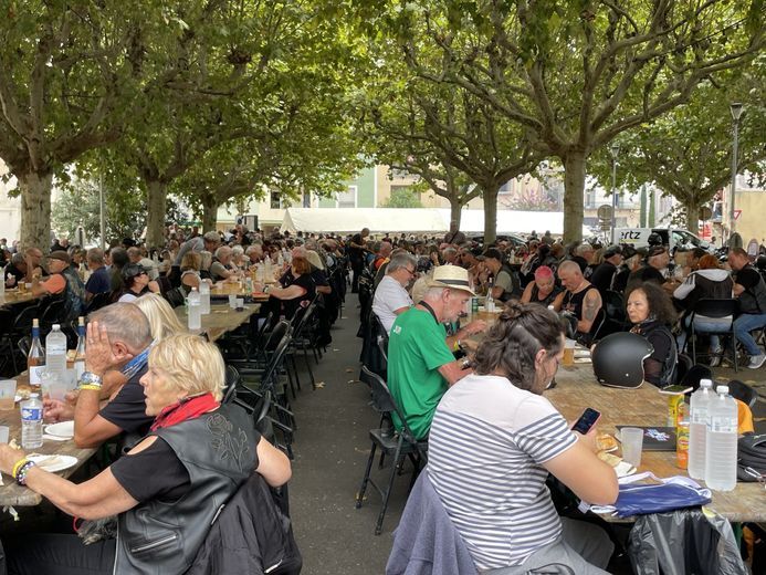 Summer tour: with bikers in Bédarieux