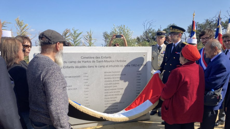 "C'est la reconnaissance d'une tragédie" : une stèle inaugurée au cimetière des enfants du camp de harkis de Saint-Maurice-L'Ardoise