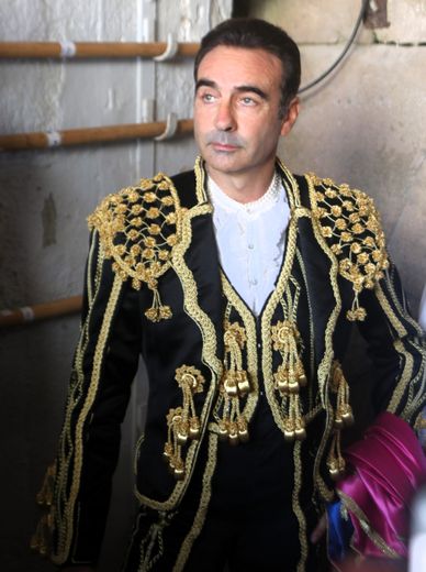 Arles Fair: Legendary Enrique Ponce&#39;s Successful Farewell in Triumph with Castella