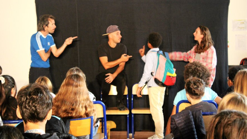 Forum theatre offered to students in the Thau basin to overcome school bullying