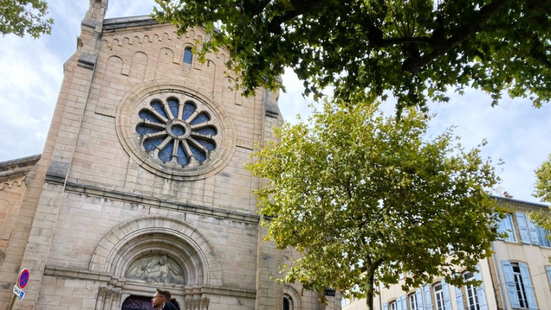 A monumental work covered in gold will soon be installed in the Saint-François church in Millau