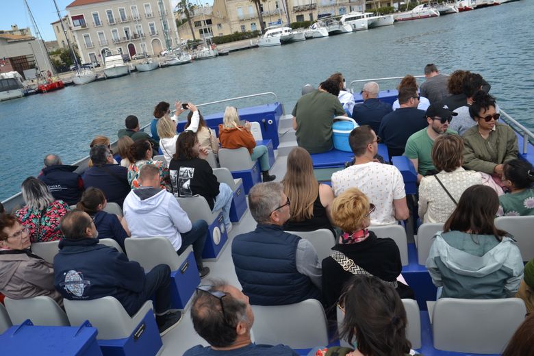 “Everything is more beautiful when you are on the water”: in Sète, the return of water buses is a great success