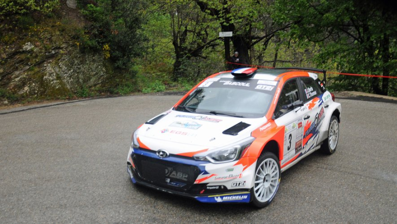 At the 54th national rally of Lozère, Jordan Berfa and Chloë Thomas, in the lead without contest